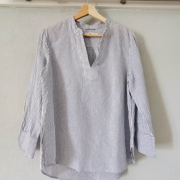 Vineyard Vines Tops - Vineyard Vines Blouse